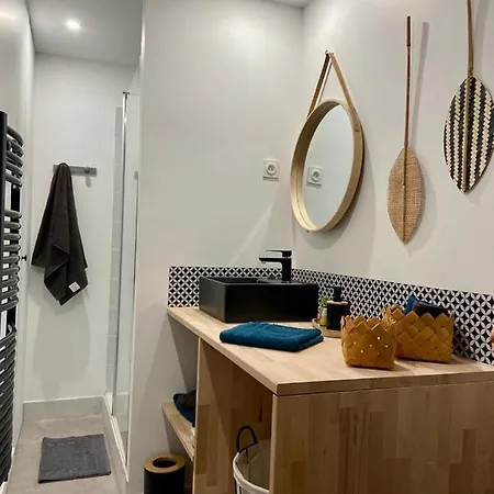 Maison Hyper Centre-hopital Et Parking Moulins (Allier)