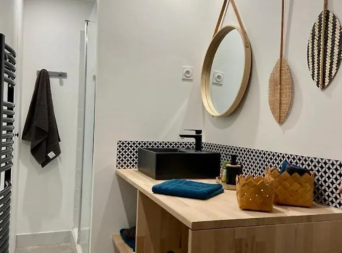 Maison Hyper Centre-hopital Et Parking Moulins (Allier)